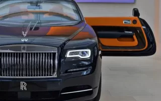 luxury rolls royce limo ready to take you to your destination