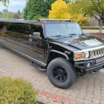 How many people can fit in a hummer limo?