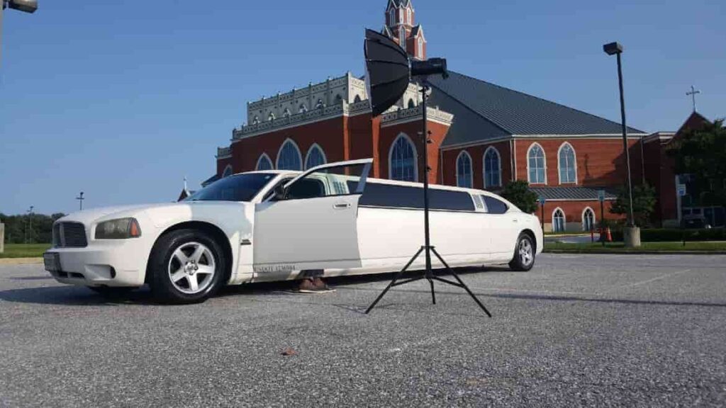 2008 springfield dodge charger limousine 65973c6d45458 large 1