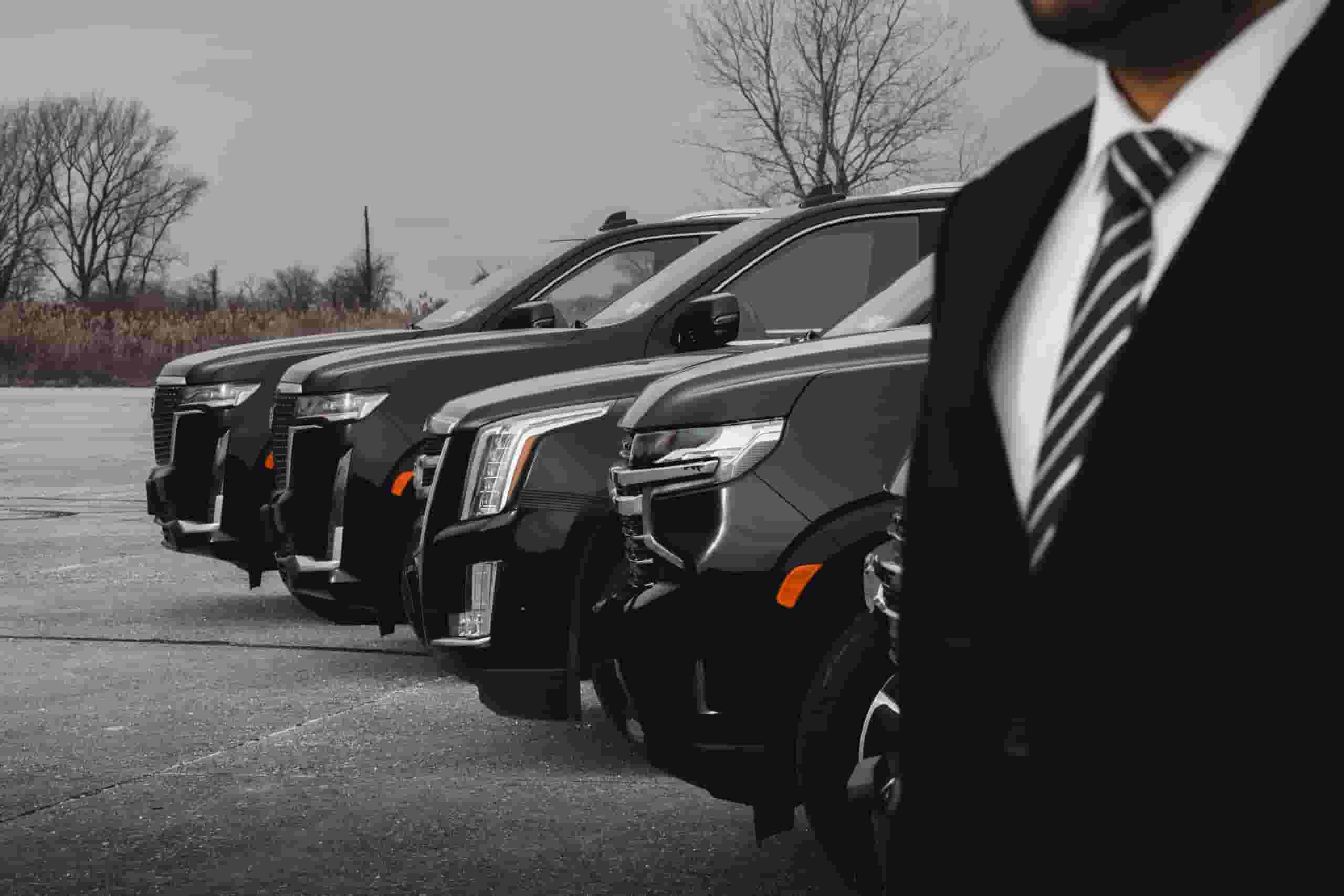 Elegant Luxury Limo 06 scaled 1